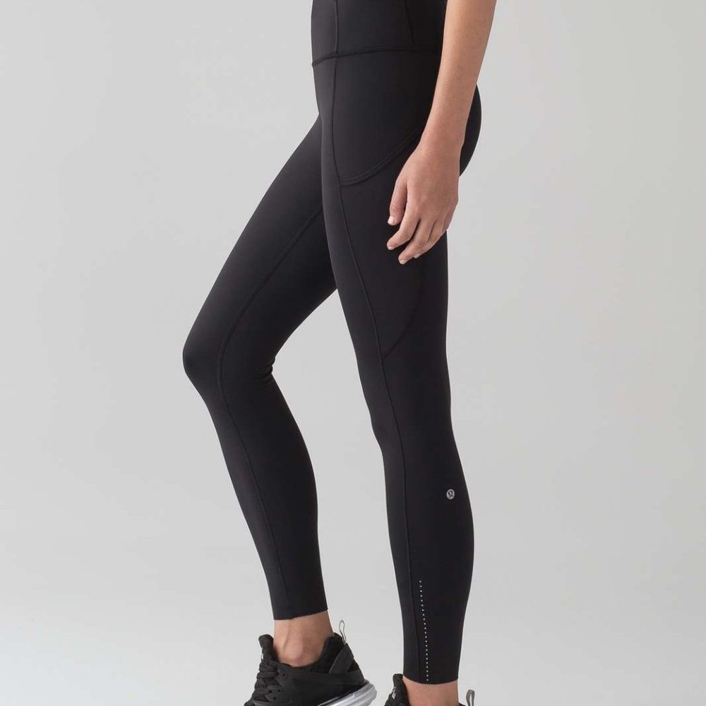 Lululemon Fast and Free size 6 black high rise nulux 25”